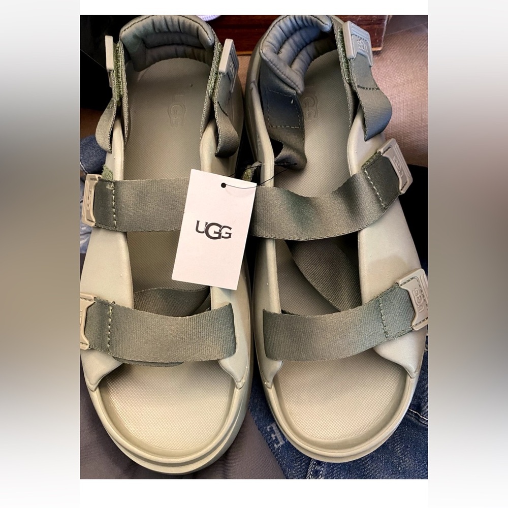 UGG Stratus Sandals Shaded CLOVER Green STRAP SLIDES Men's Size 11 EUR 44 NWT - Picture 2 of 2